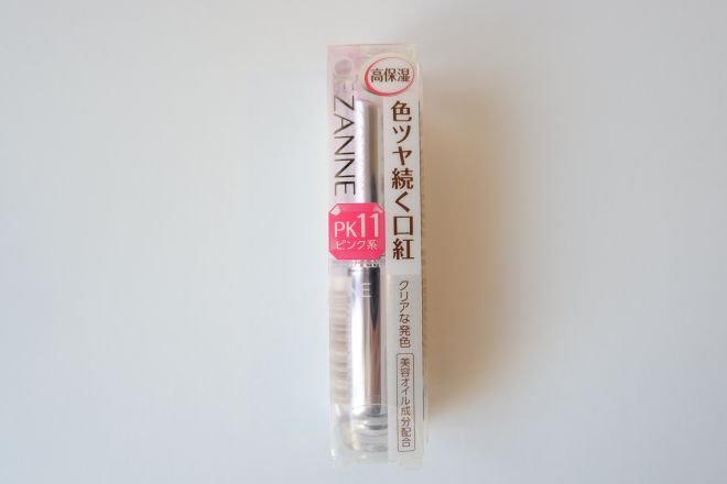 上品に使えるセザンヌラスティンググロスリップ