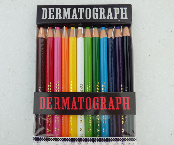 三菱鉛筆 色鉛筆 油性ダーマトグラフ12色