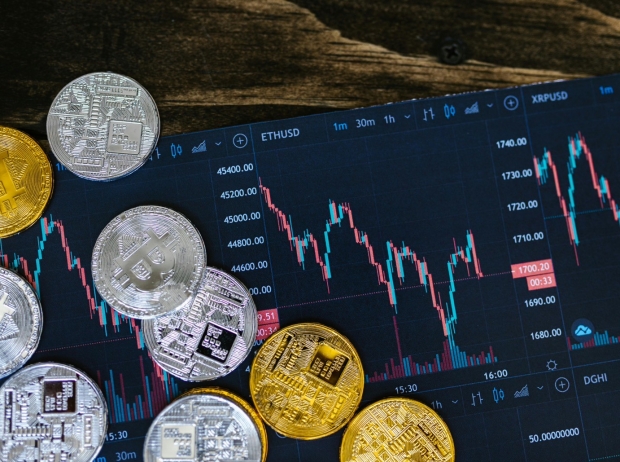 仮想通貨のコインとチャートの画面